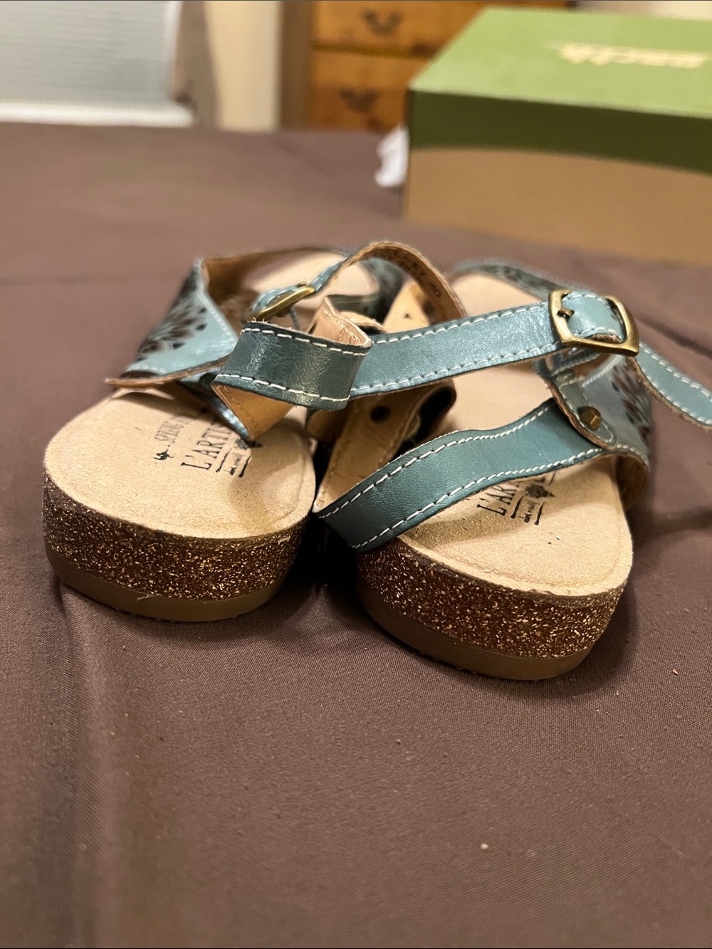 L’Artiste Spring Step Women's Teal Floral Cutout Sandals - Picture 4 of 5